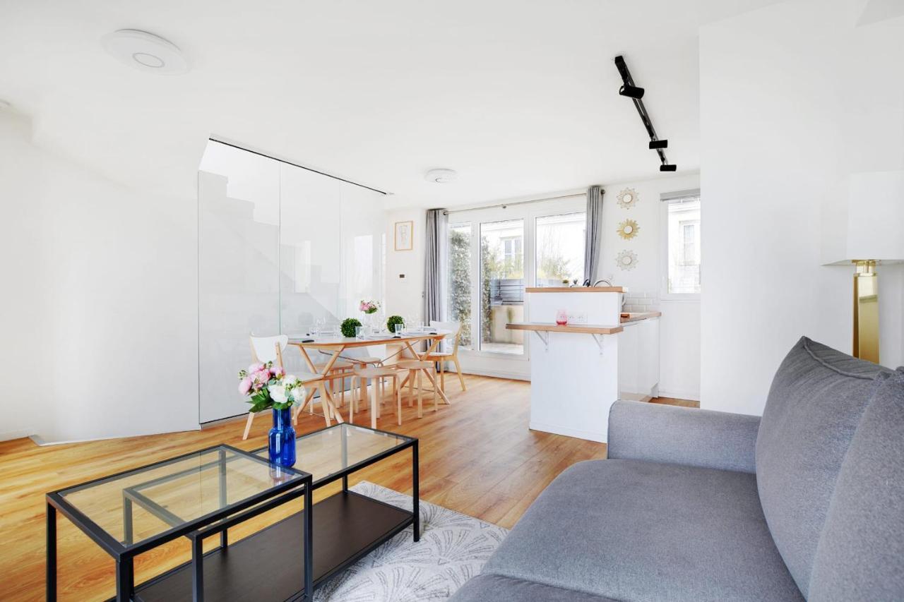 Exceptional Triplex With Terrace - Montmartre Lejlighed Paris Eksteriør billede