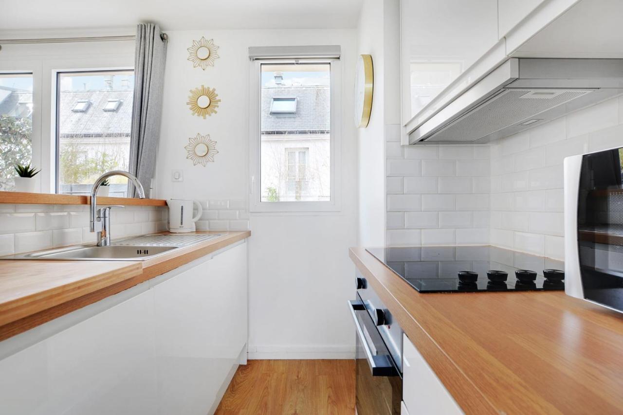 Exceptional Triplex With Terrace - Montmartre Lejlighed Paris Eksteriør billede
