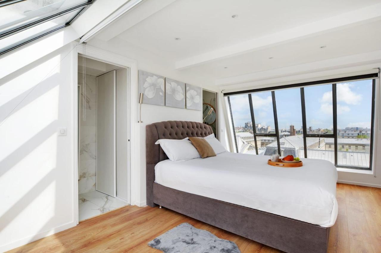Exceptional Triplex With Terrace - Montmartre Lejlighed Paris Eksteriør billede