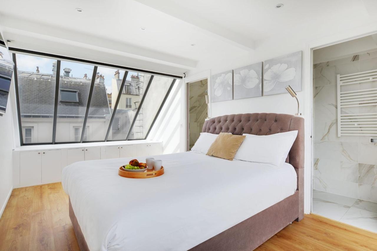 Exceptional Triplex With Terrace - Montmartre Lejlighed Paris Eksteriør billede