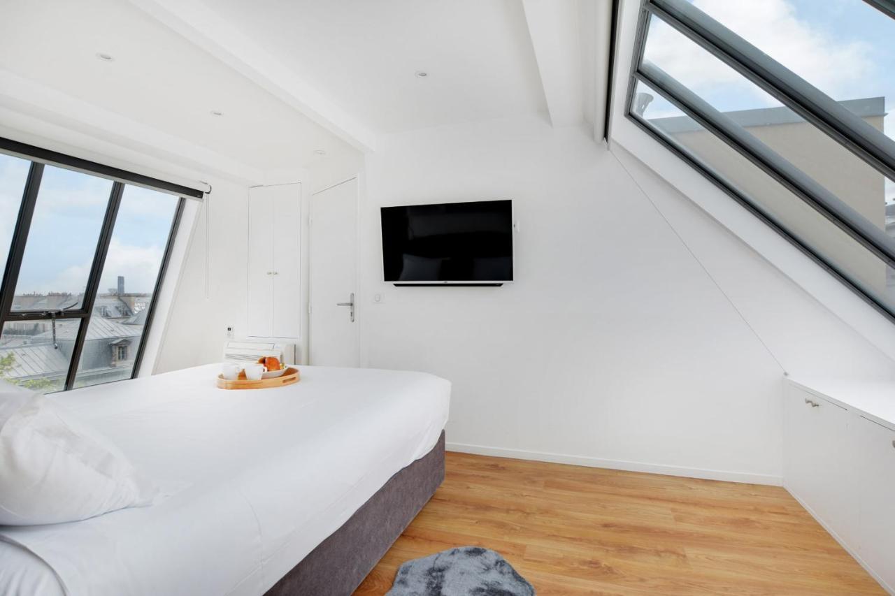 Exceptional Triplex With Terrace - Montmartre Lejlighed Paris Eksteriør billede